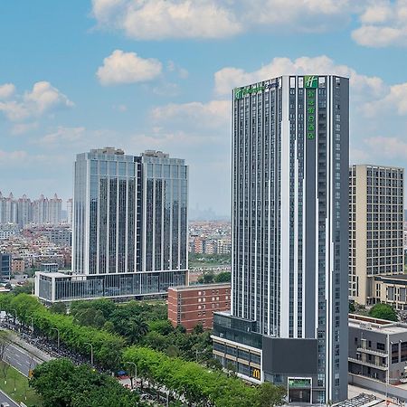Holiday Inn Express Guangzhou Panyu Dashi By Ihg Exterior photo