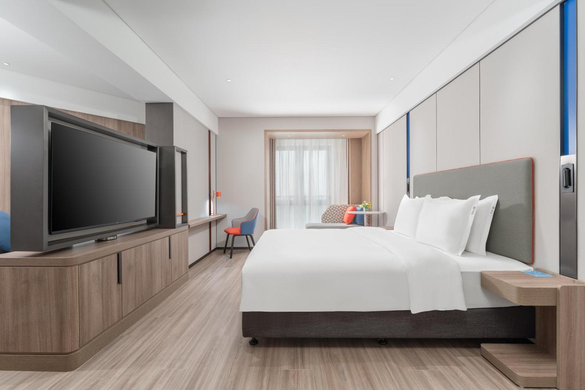 Holiday Inn Express Guangzhou Panyu Dashi By Ihg Exterior photo