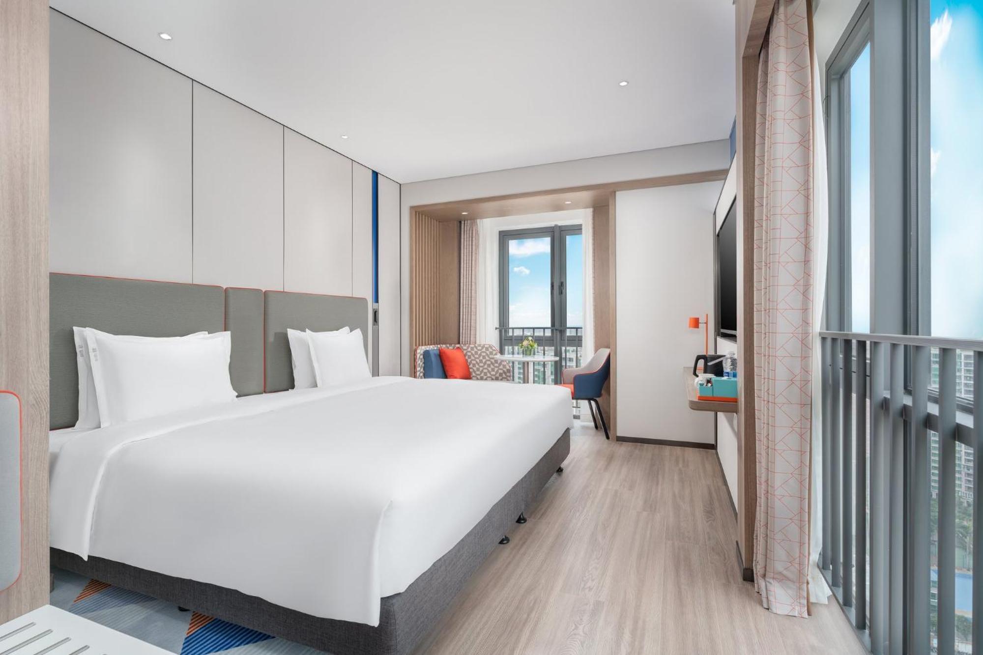 Holiday Inn Express Guangzhou Panyu Dashi By Ihg Exterior photo